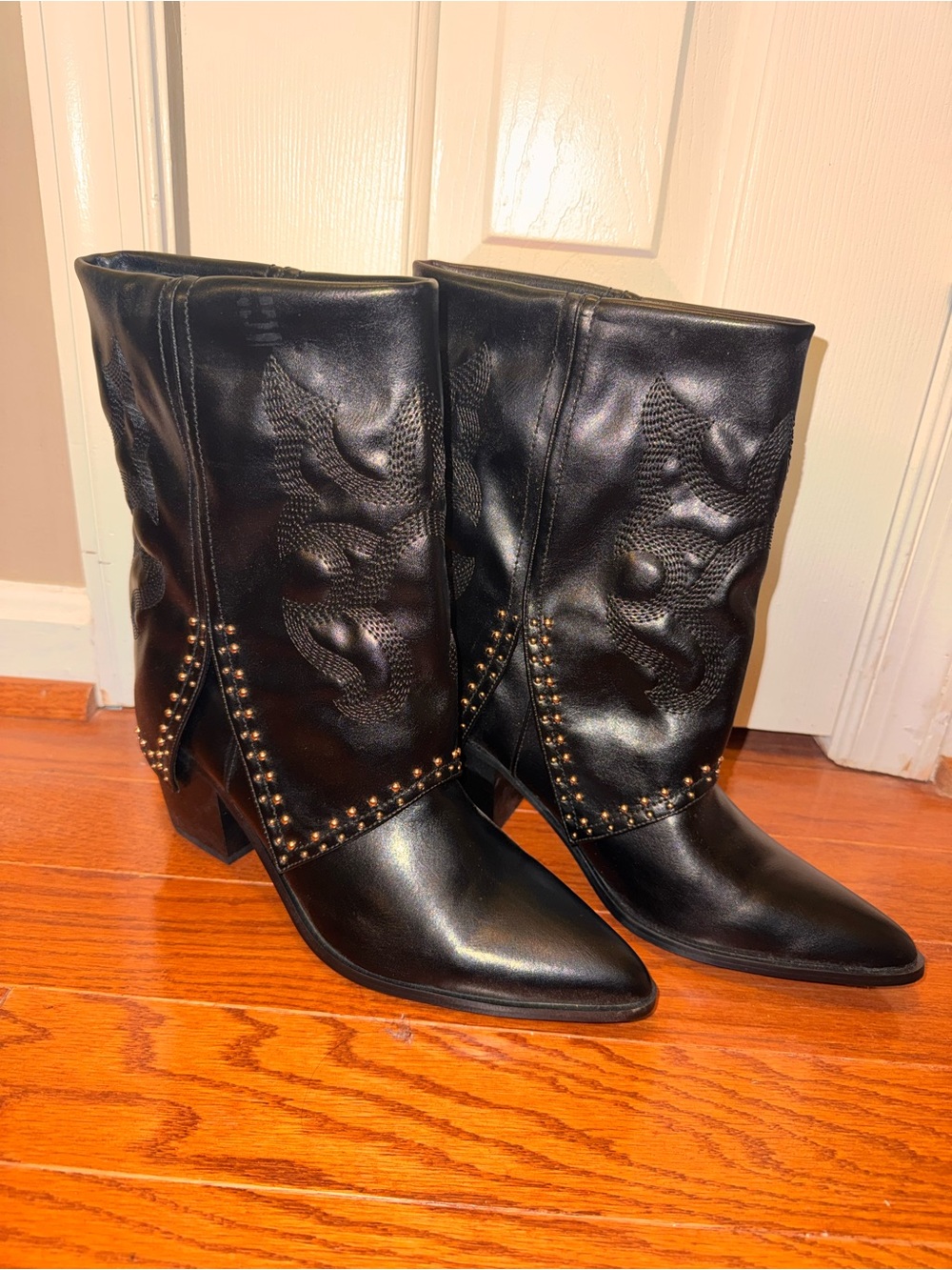 NWOT Azalea Wang Scotto Women's Black Mid-Calf Boots